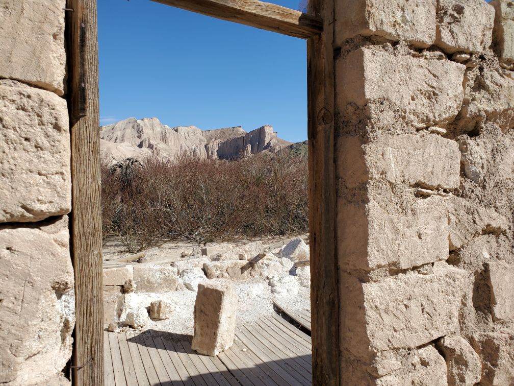 DT-196-2024-03-20 Trail from China Ranch - Date Milkshakes