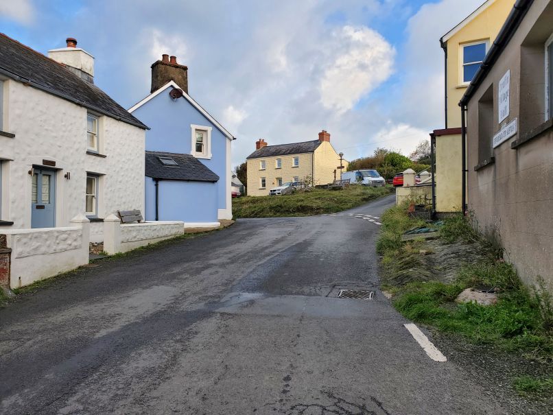Trefin village