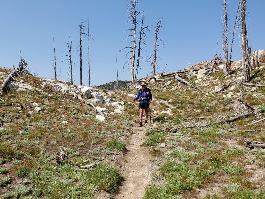 GSL-016-08-04-2021.Yeti-descends-from-high-pt-toward-McGown-Lakes.