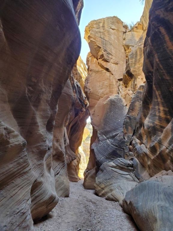 Crack opening Willis Creek